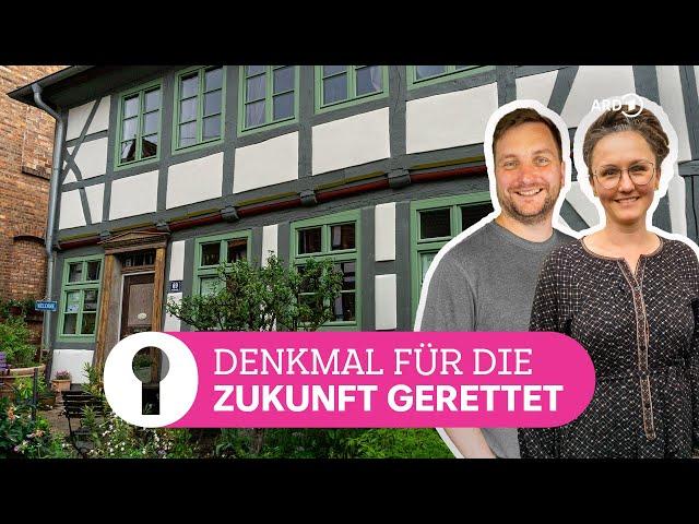 Family renovates 300-year-old half-timbered house | ARD Room Tour