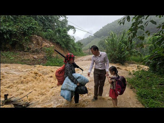 House collapsed in storm, single mother was desperate, the kind man appeared in time, Orphaned Po