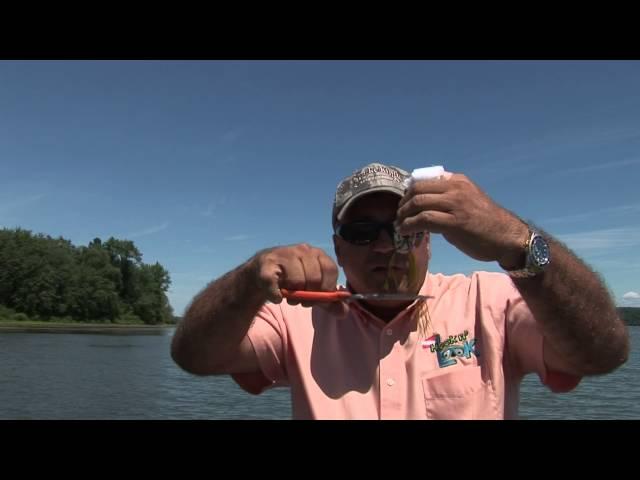 Hook n' Look Splash #23 - Frog Fishing Tips