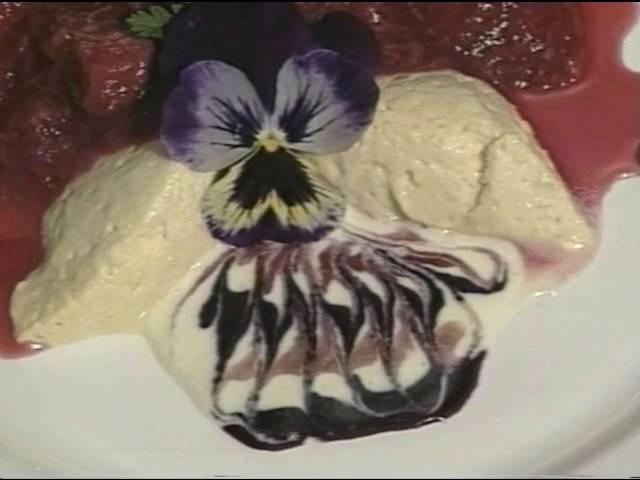 Edible Flowers: Cooking with Wild Flowers and Garden Flowers