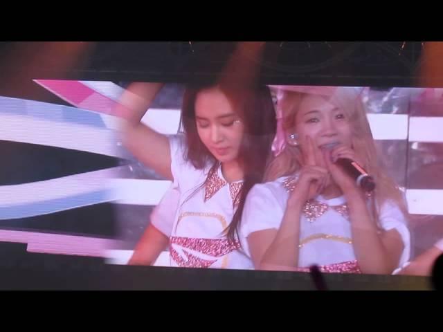 [FANCAM] 131110 SNSD GG World Tour in Hong Kong -  Into the new world