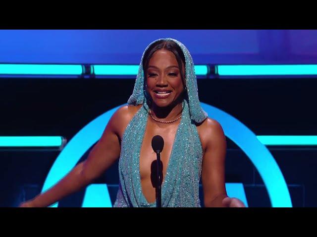 Tiffany Haddish Presents the Award for Favorite R&B Song [2025 American Music Awards]