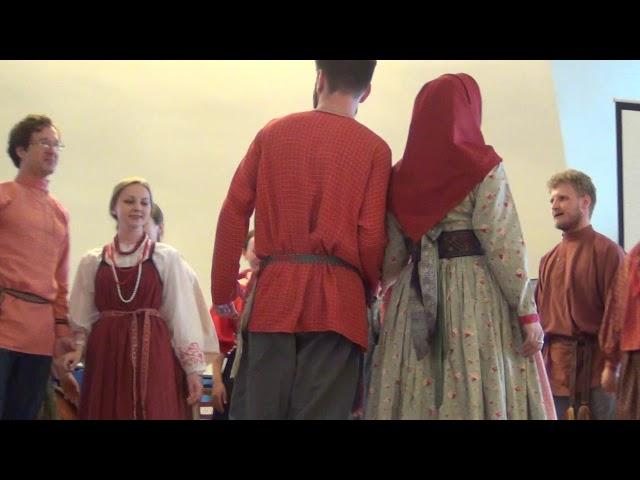 И сама я на кровать, с милым гостем. Трифонова Полина. Омск. Tradition. Folklore. 사람들.