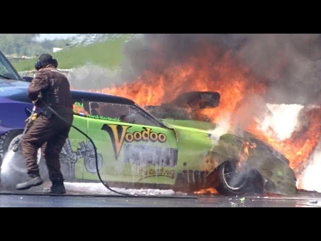 PRO DOORSLAMMER CRASH at Santa Pod Raceway - Voodoo Hemi