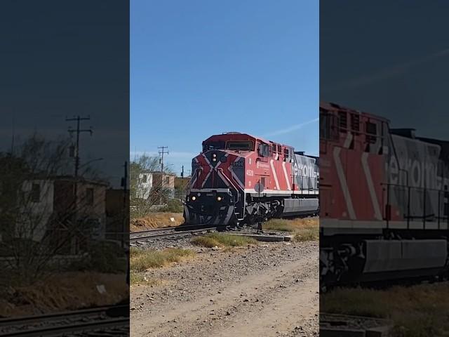 AC4400CW FXE 4520 #train #trainsferromex #ferromex #railfan #ferrocarril #railway #railroad