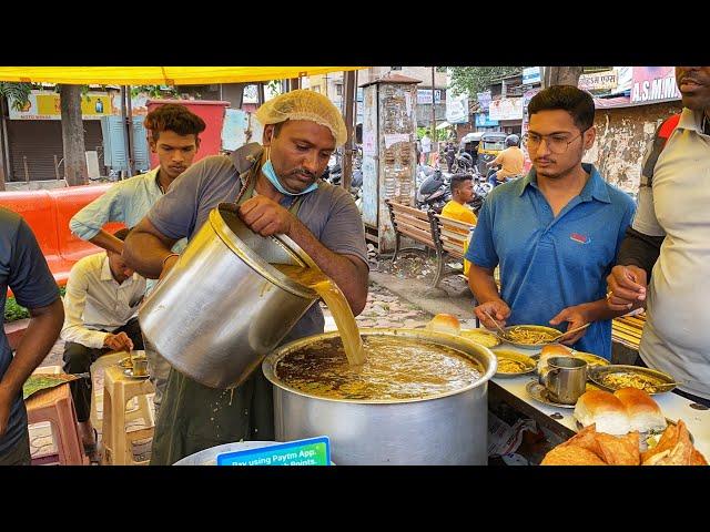 Misal King Of Nashik|Om Bajrang Misal Pav|Indian Street Food|