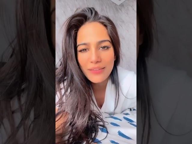 Thank you for making me the CENTER of your world / Poonam Pandey TV