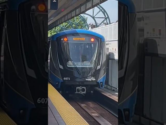 Translink Bombardier Alstom 2023 Innovia Mark V departs Patterson station #skytrain #translink
