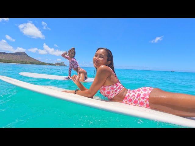 Waikiki A Surfing Paradise (Vol. 1) Yuko & Miku   4K