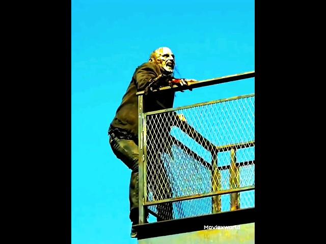 I repeat the walkers are climbing the wall || TWD || #thewalkingdead #short