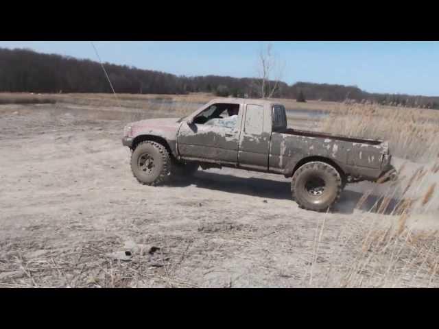 Toyota powers around Oakville Mud Bog / SAND TROOPERS