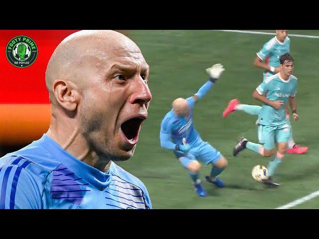 Oh no, Brad Guzan  Reacting to SHOCKING goalkeeper mistake in MLS Cup playoffs 