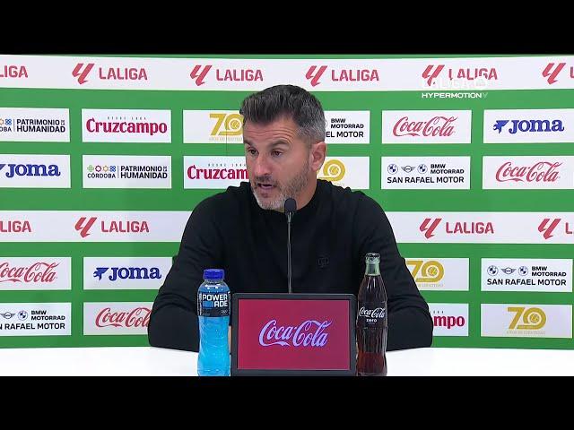 Iván Ania: "Este punto nos sabe a victoria"