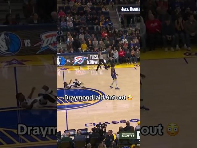 Hard screen from Draymond on Ant 