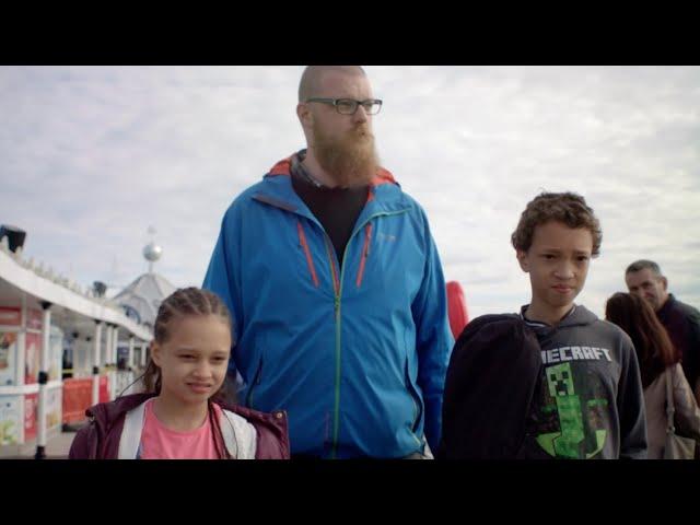 The UK’s Tallest Family | Inspirational Lives | Earth Science