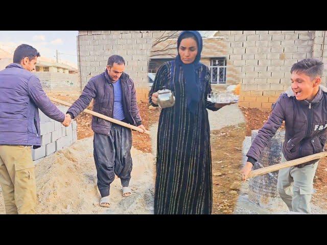 The hard work and beautiful life of Qasim family and the help of Master Asghar to build the wall