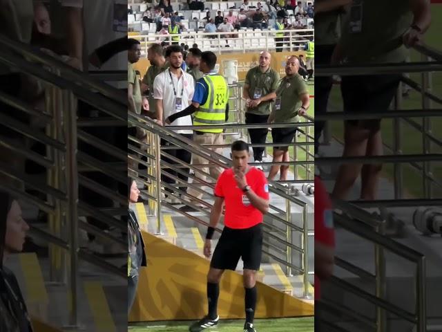 قصة دونجا وشلبي من البداية للنهاية وصاحب القميص الأحمر..بدأت بالفار وانفعال لبيب وطلب السفارة للحبس