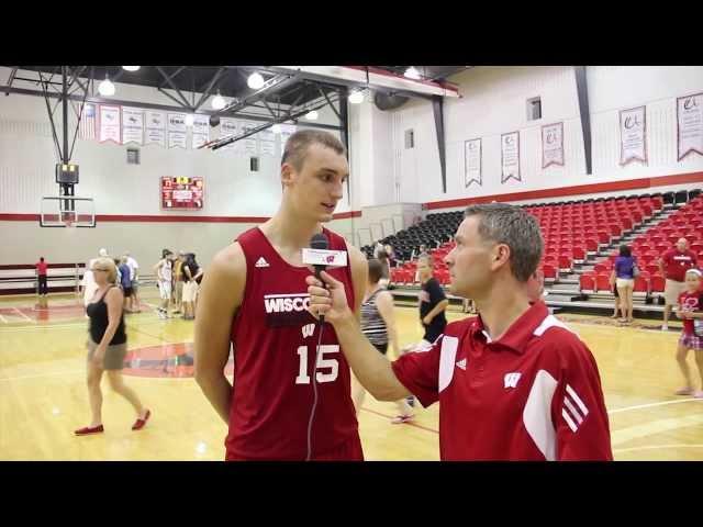 2013 Men's Basketball Canadian Tour: UW vs Carleton