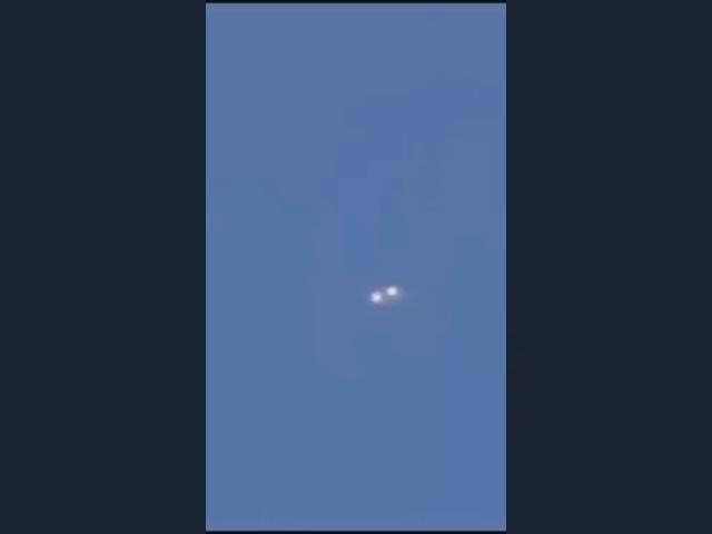 Dual UFO Sighting #alien #space #uap #ufotwitter #moon #paranormal #disclosure #ufo