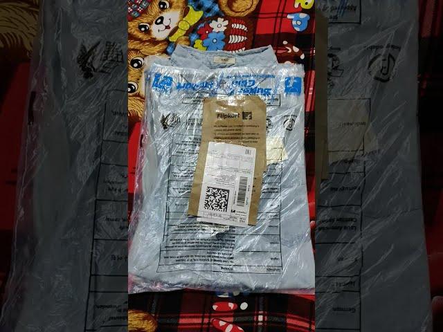 Levis Men Solid Casual Blue Shirt Unboxing