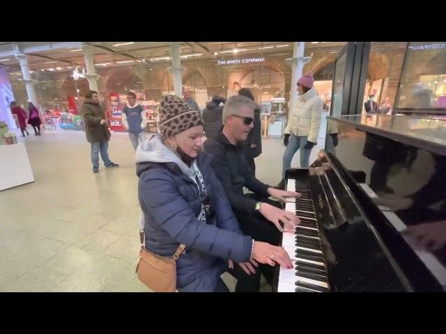 Irish Ladies Turn Up At A Public Piano - Party Time!