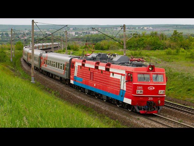 Russian railways: red trains at Saratov railway jucntion