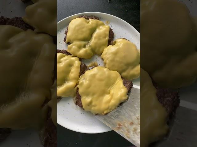 Perfect Butter Smash Burgers