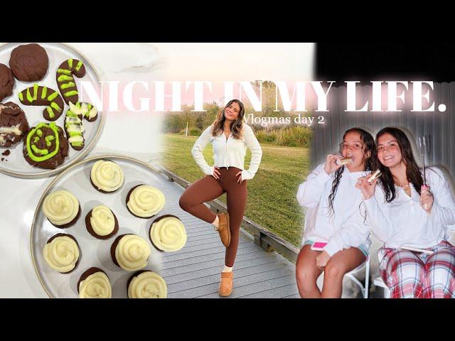 COZY NIGHT IN MY LIFE **Vlogmas Day 2** || Bonfire, friends, baking, etc!