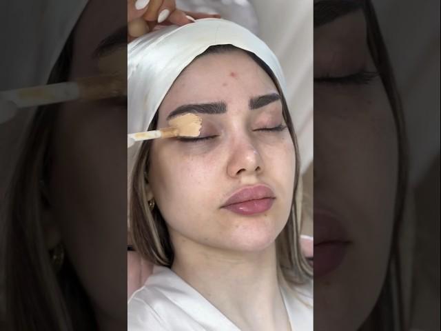 لما العروسه تكون ميكب ارتست وجايه تعملى امتحان