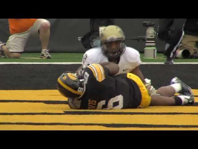 Vandenberg Rallies Iowa To 31-27 Win Over Pitt