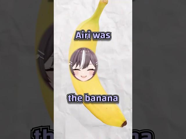 VTuber is a Banana Expert #shorts #vtuber #envtubers #phaseconnect