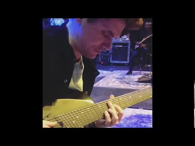 John Mayer Plays 8 String Tosin Abasi Guitar!