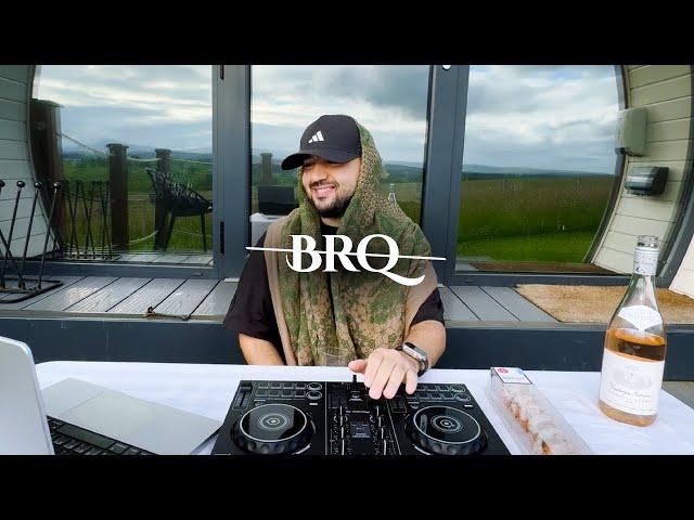 Organic House Mix in Scotland | برق في إسكتلندا