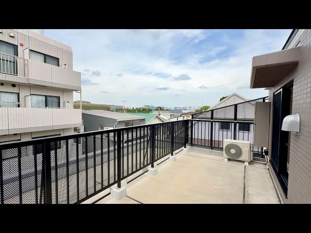 Tiny Tokyo Apartment with a Big Balcony🪴- 29sqm / 312sqft (Ep 78)