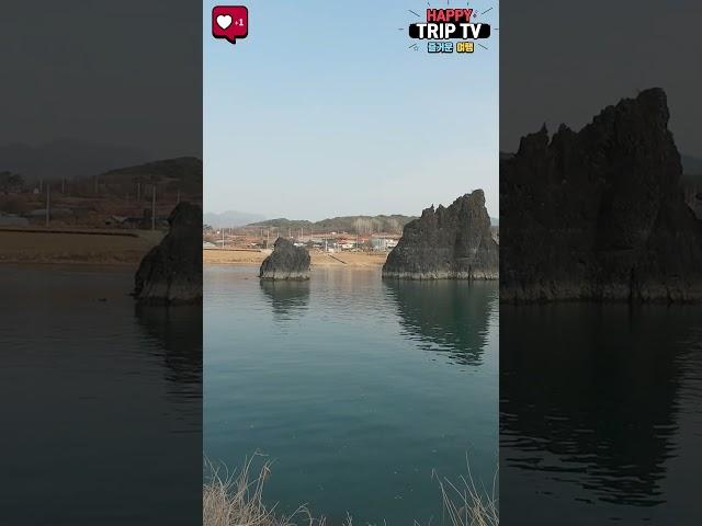 [단양여행] 단양팔경 도담삼봉과 정도전  Danyang  #shorts  (feat. CLOVA Dubbing) #단영여행 #단양 #도담삼봉