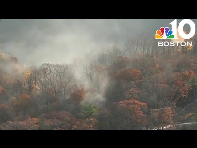 Brush fires burning in Saugus