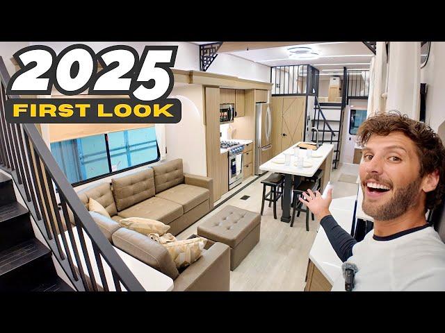 2025 FIRST LOOK! The LARGEST RV you’ll see in 2025! Forest River Wildwood Grand Lodge 44view