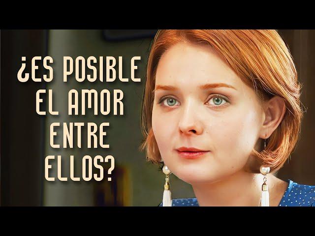 El extranjero resultó ser su amigo de la infancia | Película romántica en Español Latino