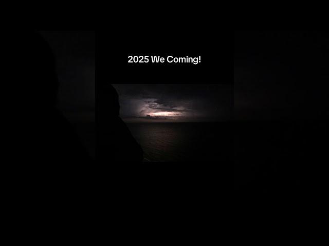 Looking down like I’m on top the balcony! 2025 We Coming! #newsong #balcony #music #beach #beautiful