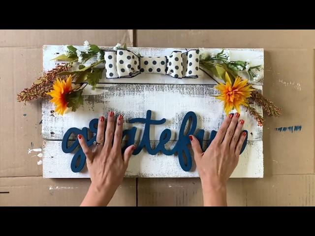 Easy DIY Pallet "Grateful" Sign