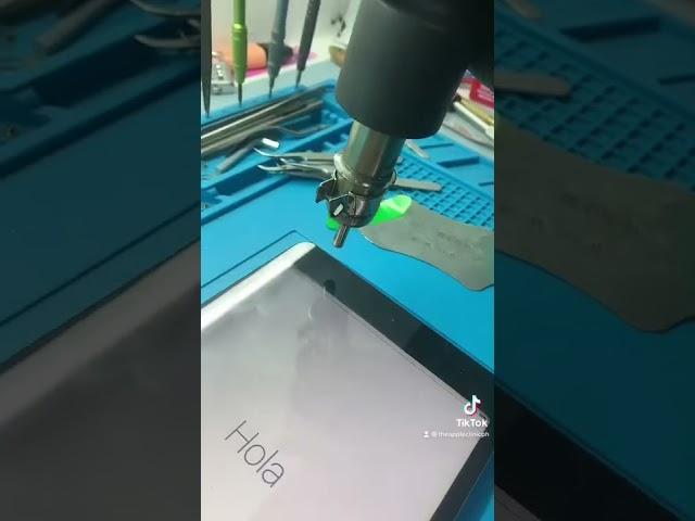 GHOST TOUCH + LCD LINE DAMAGE REPAIR IPAD MINI 1