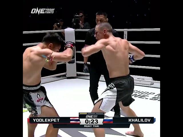 Tagir Khalilov DAZZLES in a split decision victory over Yodlekpet! 