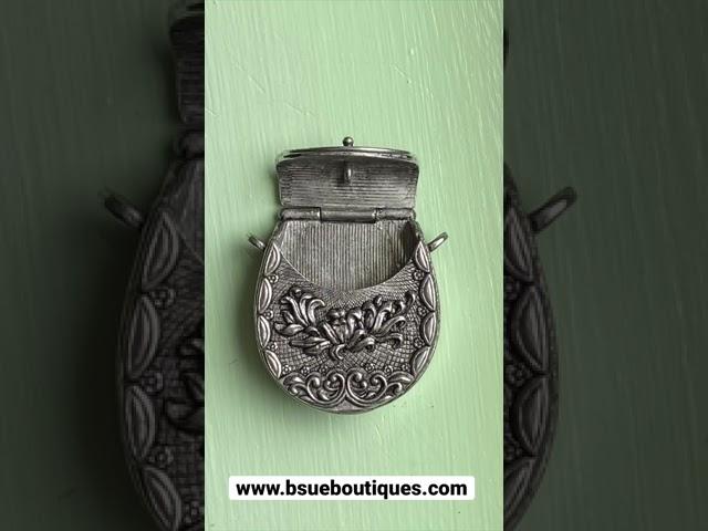 Victorian Style Purse Pendant | BSue Boutiques