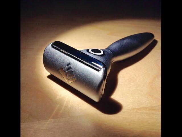 Razor Review: Option Five & TOBS Sandalwood - RazoRock Plissoft