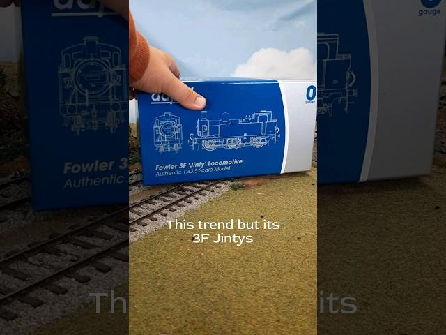 This trend but its Dapol 3F Jintys  #modelrailway #train #thomasandfreinds #dapol
