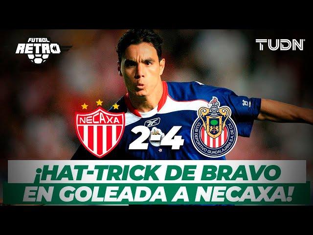 Futbol Retro: ¡MAGNÍFICO! Hat-trick de Omar Bravo en goleada a los Rayos | Necaxa 2-4 Chivas | TUDN