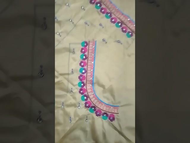 mass blouse 
