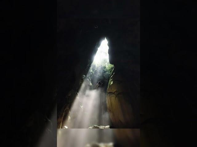 Venture into Quảng Bình: Vietnam’s Cave Extravaganza