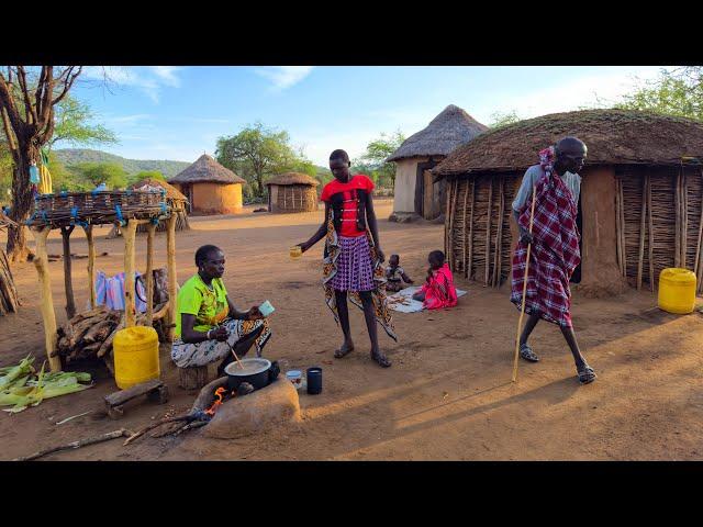 African Village life#Cooking Village food Tamarind porridge  and corn for breakfast