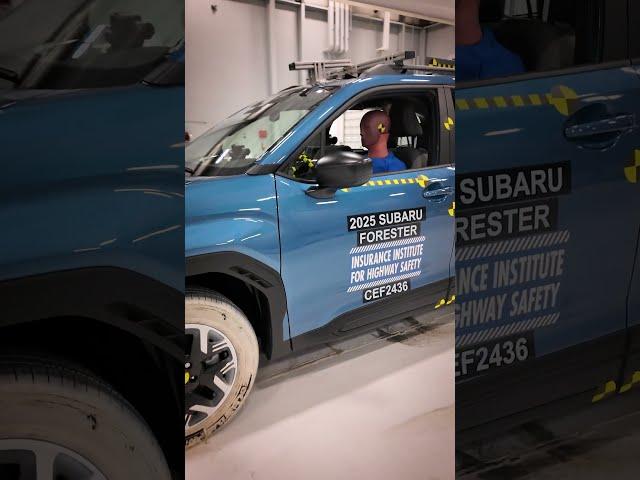 2025 Subaru Forester in the IIHS crash hall